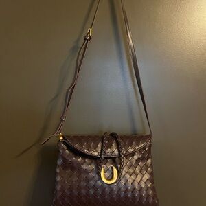 Elegant Brown Woven Leather Shoulder Bag